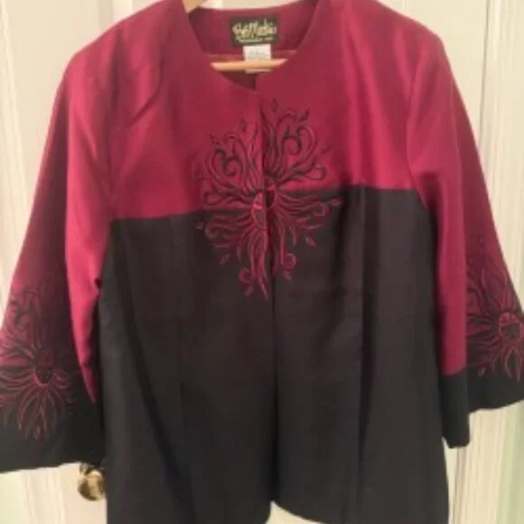 Bob Mackie NWT Embroidered Jacked - Never Worn! - Picture 1 of 7